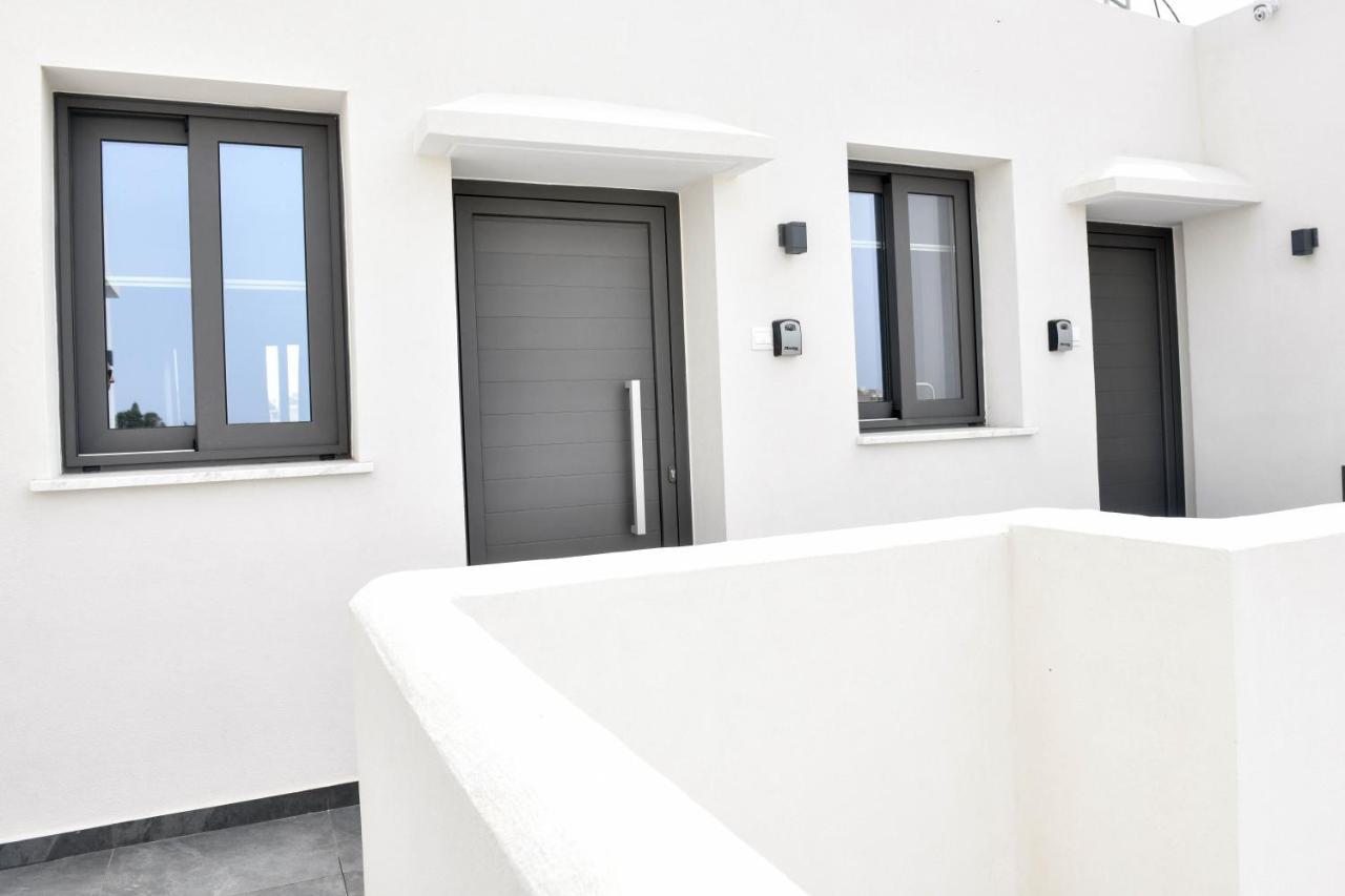 The Room, Suite 15, Leda Gardens Paphos Exterior foto